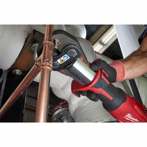 M18 ONEBLHPT-0C BEZSZCZOTKOWA PRASKA