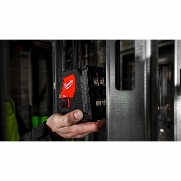 CLL-C LASER KRZYŻOWY ZASILANY... CLL-C LASER KRZYŻOWY ZASILANY...