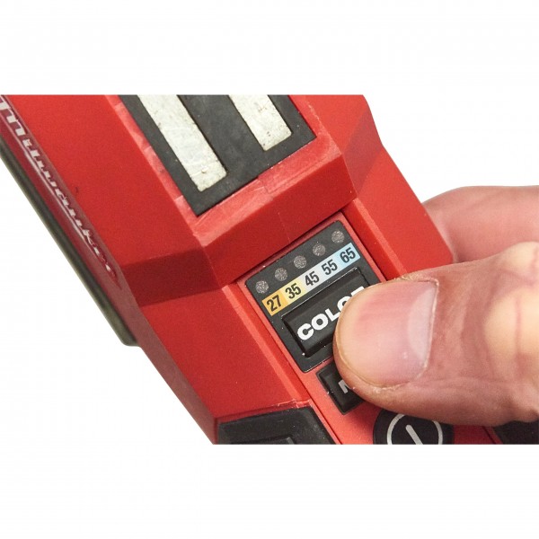 Latarka ze zmianą barwy światła...