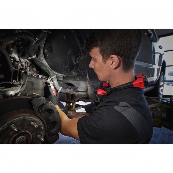 Lampa zakładana na szyję ładowana...