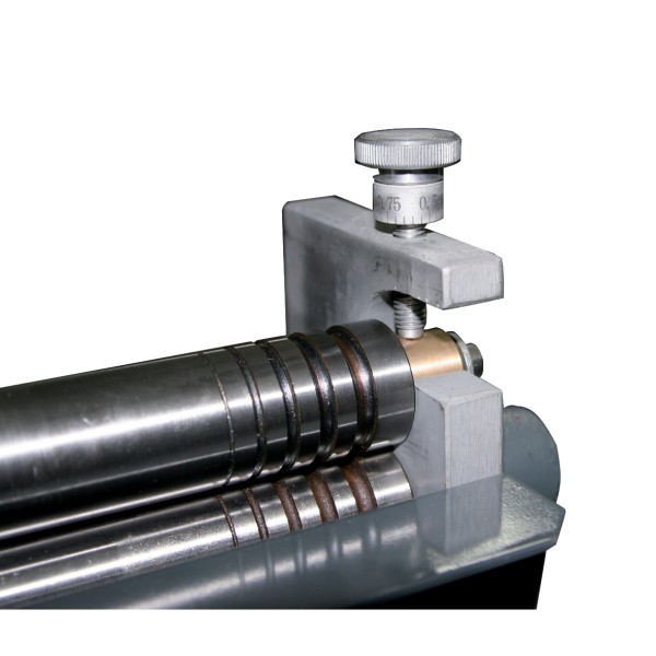 Trójwalcowa giętarka BM3