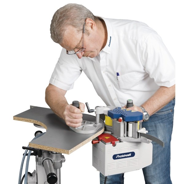 KAG 4 w komplecie mobilna okleiniarka