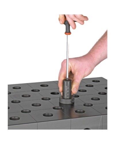 Śruba mocująca Vario na... 2