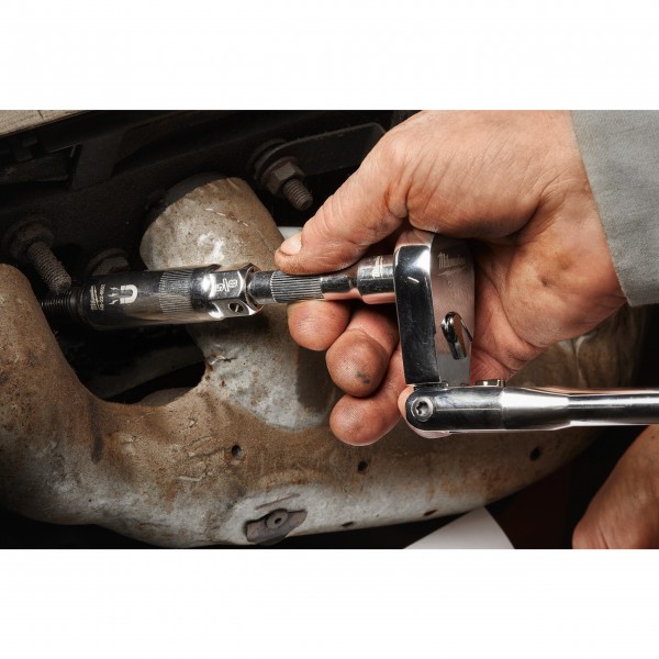 Nasadka 3/8˝ do świec zapłonowych 16mm