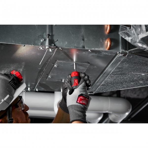 Kompaktowy uniwersalny wkrętak 8 w 1