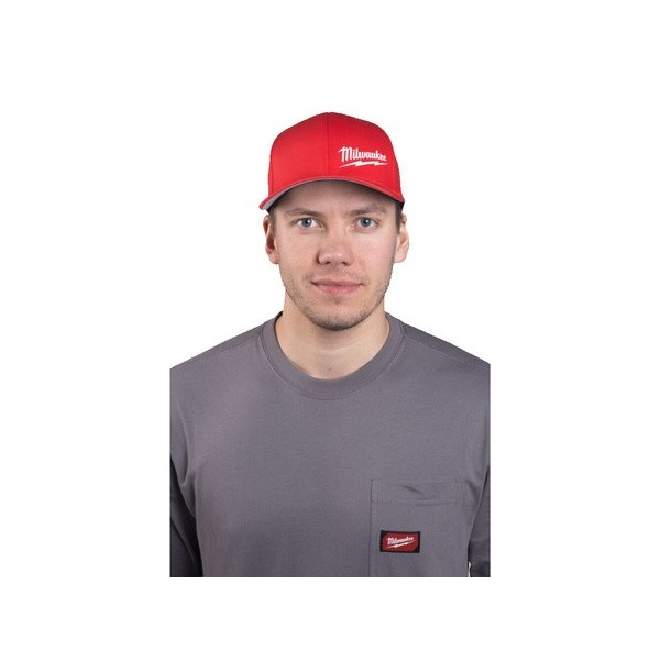 Czapka z daszkiem czerwona BCS L/XL