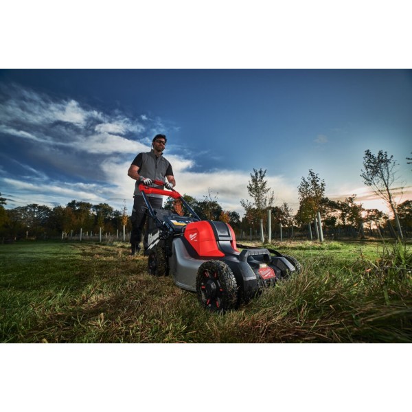 M18F2LM46-0 Kosiarka z napędem 46cm... M18F2LM46-0 Kosiarka z napędem 46cm...