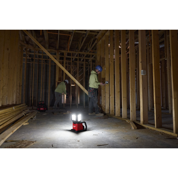 Lampa robocza akumulatorowa M18MDTL-0... Lampa robocza akumulatorowa M18MDTL-0...