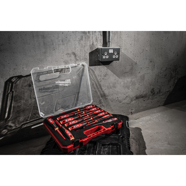 Zestaw wkrętaków VDE - 12szt w walizce Zestaw wkrętaków VDE - 12szt w walizce