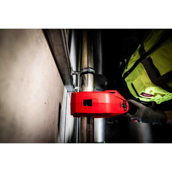 Obcinak akumulatorowy do rur ze stali...