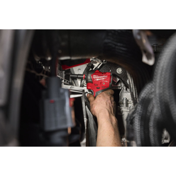 Milwaukee klucz udarowy subkompaktowy...