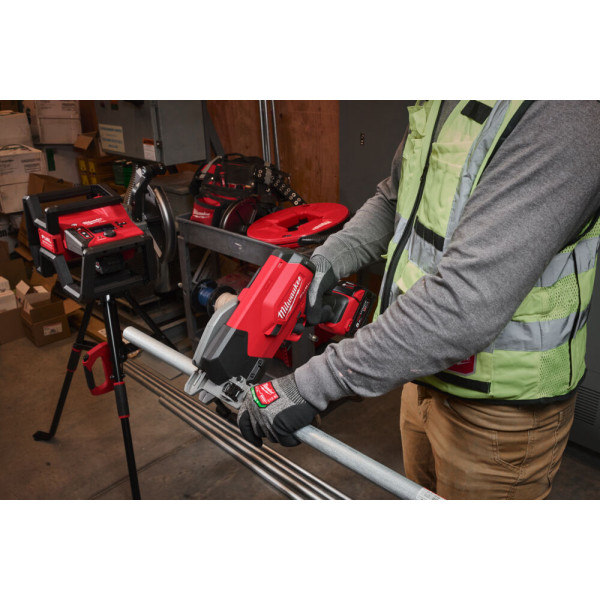 Milwaukee przecinarka do rur...