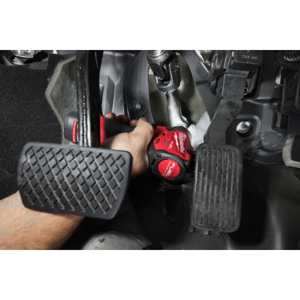 Milwaukee kompaktowy klucz udarowy...