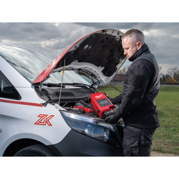 Milwaukee urządzenie rozruchowe M18...