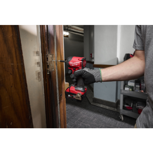 Milwaukee Zakrętarka udarowa...